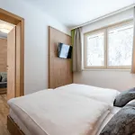 Luxury In With Sauna 木屋 萨尔巴赫
