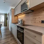 Luxury In With Sauna *