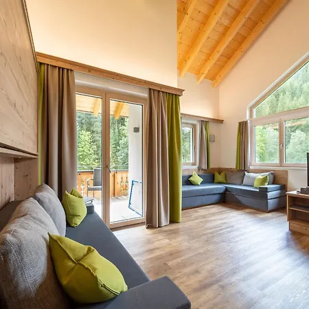 Luxury In Hinterglemm With Sauna 木屋 *