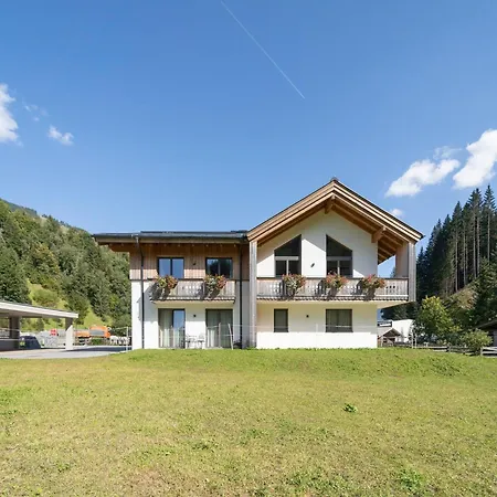 Luxury In Hinterglemm With Sauna 萨尔巴赫