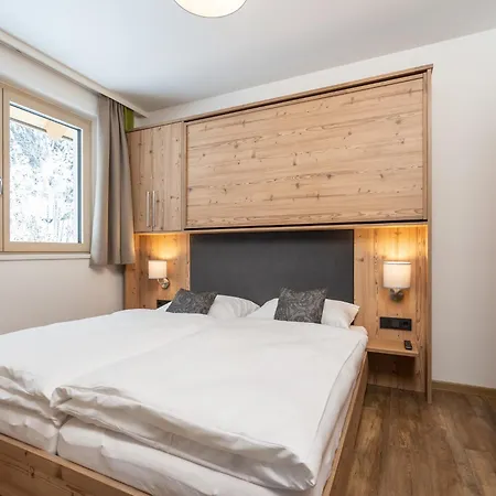 Luxury In With Sauna 샬레 잘바흐 힌터글렘