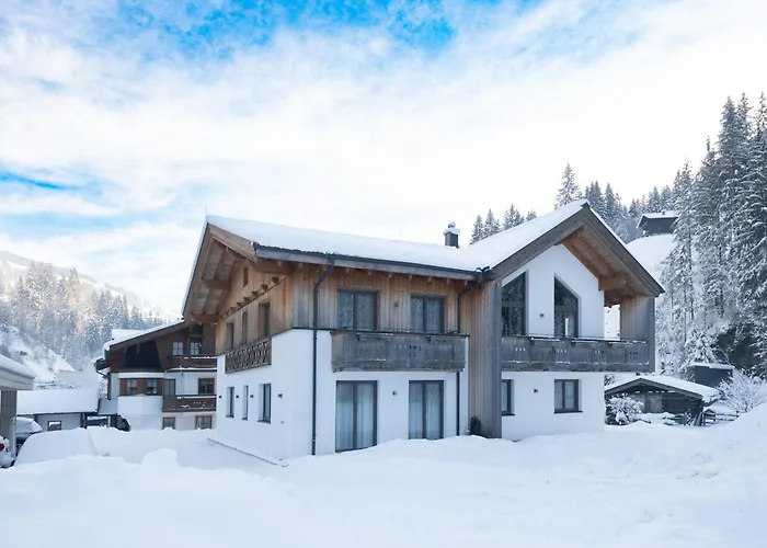 Luxury In With Sauna